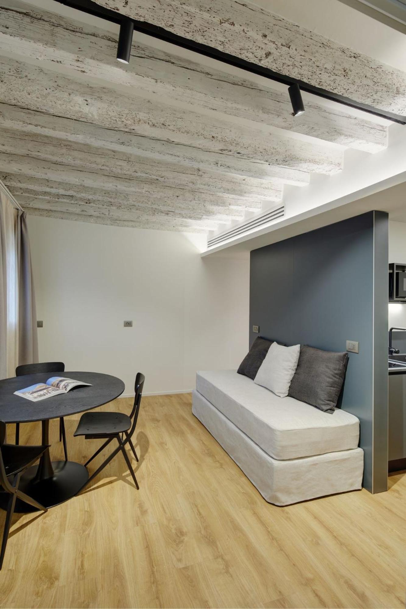 Palazzina Riva Apartment เวนิส ภายนอก รูปภาพ